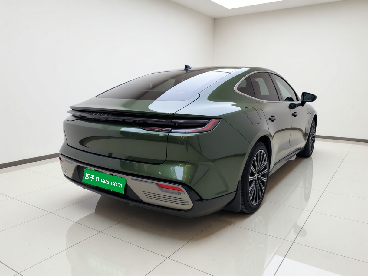 Geely Galaxy 8 2025 130km EM-i Flagship Edition — снимка 6