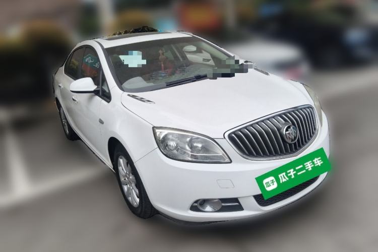 Used Buick GT 2013 GT 1.6L Automatic Fashion Edition Front Right 45 Deg