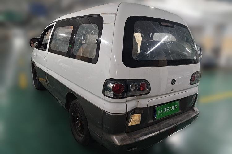 Used FORTHING Lingzhi 2013 M3 1.6L 7-Seater Comfort Model