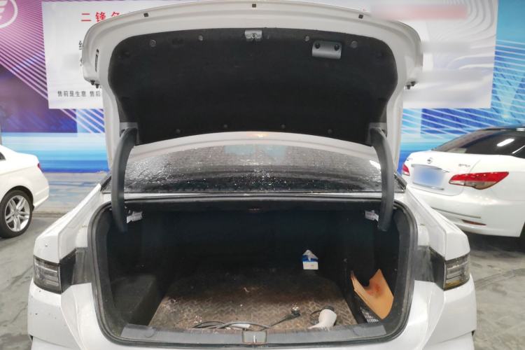 Used BYD Destroyer 05 2024 HONOR Edition DM-i 55KM Luxury Model Trunk