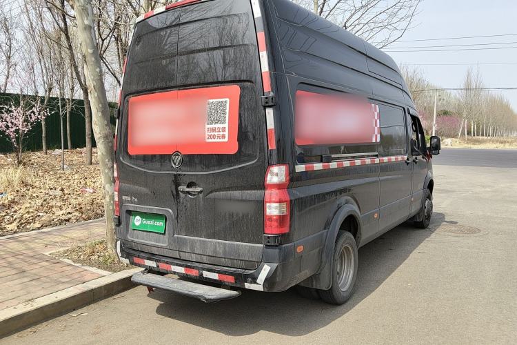 Used Foton Toano 2024 Geely Xianghuo 2.5T Manual Long Wheelbase Ultra-High Roof with Rear Dual Tires 3-Seater