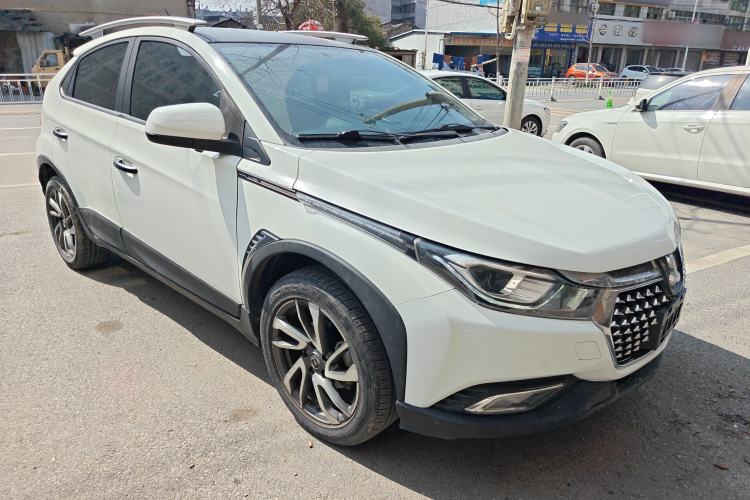 Used Luxgen U5 SUV 2017 1.6L CVT Maxima AR+ Edition