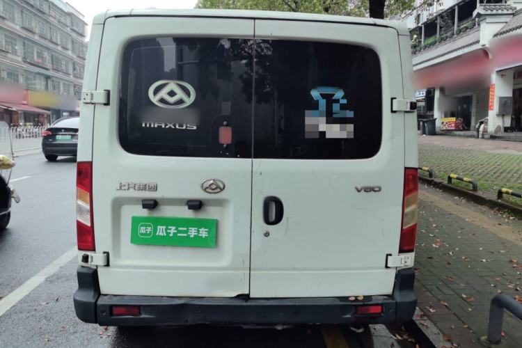 Used SAIC MAXUS Xintu V80 2019 2.5T Classic Model 6-Speed Manual – Aoyuntong Short Wheelbase Ultra-Low Roof 5/6 Seats Rear