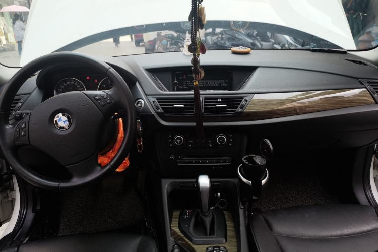 Used BMW X1 2012 sDrive18i Luxury Edition
