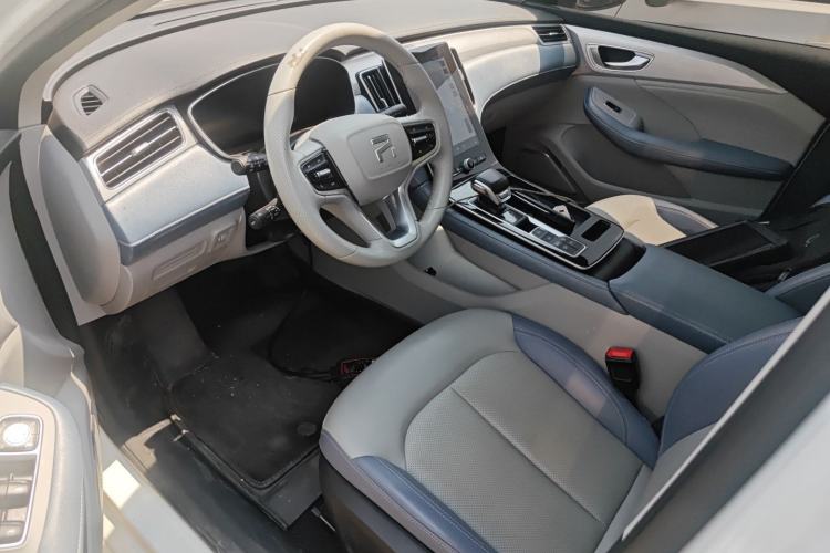 Used Rising ER6 2020 620 km Smart Edition
