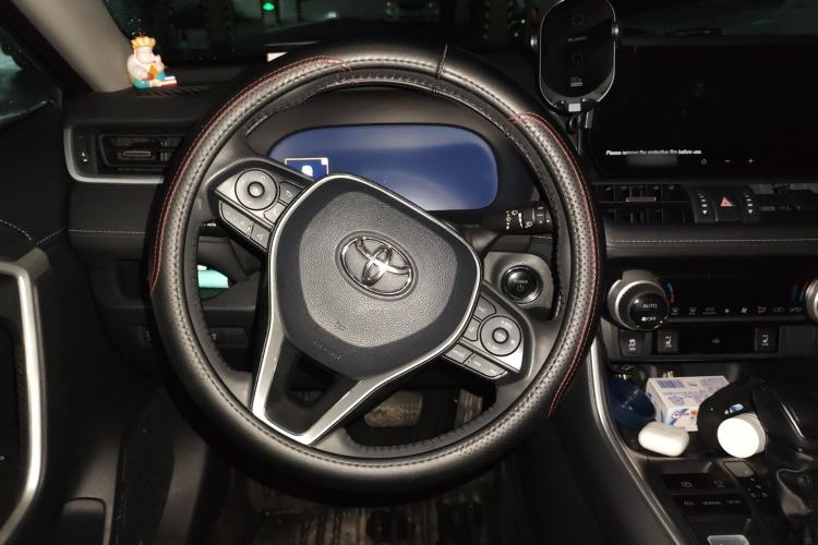 Used Toyota RAV4 2023 Dual-Engine 2.5L E-CVT Two-Wheel Drive Elite Plus Edition