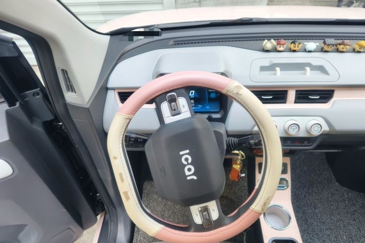 Used Chery QQ Ice Cream 2022 120km Conical Shape Lithium Iron Phosphate Steering Wheel