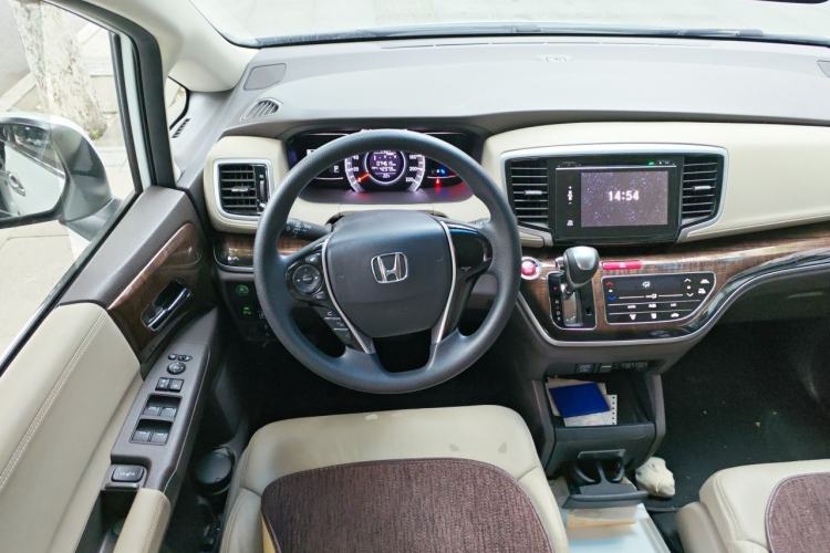 Used Honda Odyssey 2017 2.4L Luxury Edition
