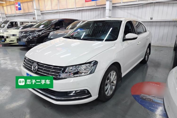 Used Volkswagen Lavida 2015 1.6L Automatic Comfort Edition