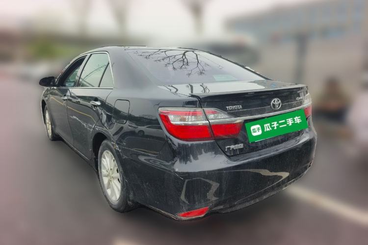 Used Toyota Camry 2016 2.0G 10th Anniversary Leading Edition
