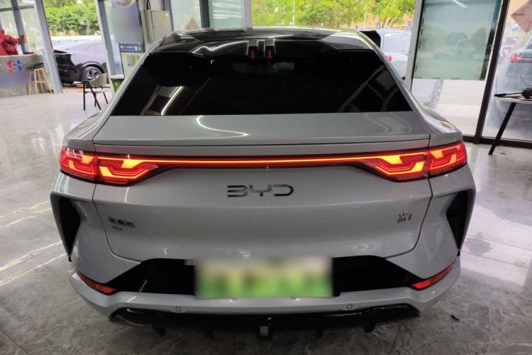 Used BYD Song L EV 2024 550 km Excellence Version
