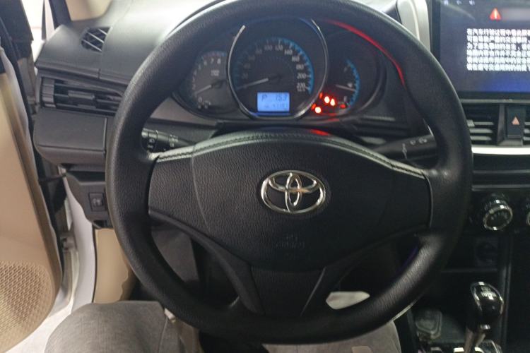 Used Toyota YARiS L Zhi Xiang 2017 1.5E CVT Dynamic Edition Steering Wheel
