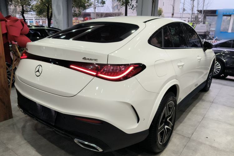 Used Mercedes-Benz GLC Coupe 2024 GLC 260 4MATIC Coupe SUV
