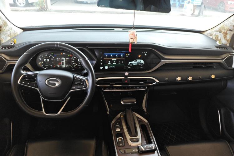 Used GAC Trumpchi GS4 2022 270T Automatic Smart Drive Technology Edition Center Console