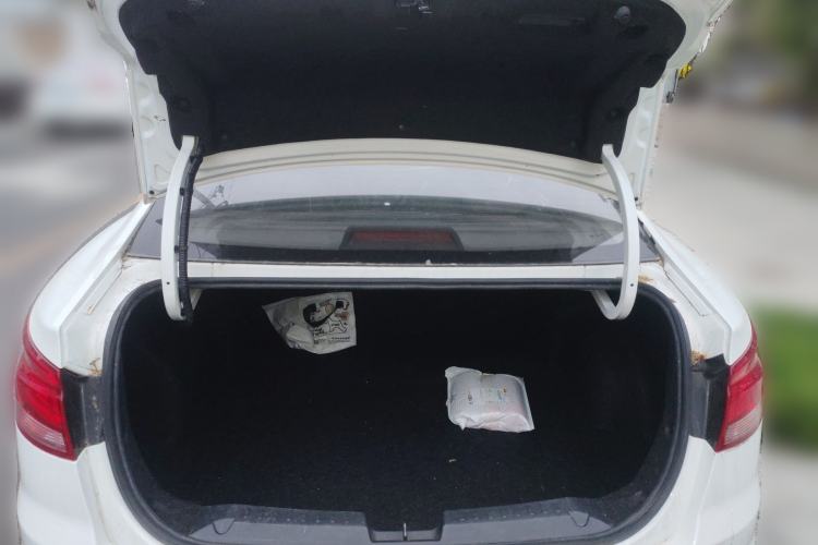 Used Bestune B50 2016 1.6L manual luxury version