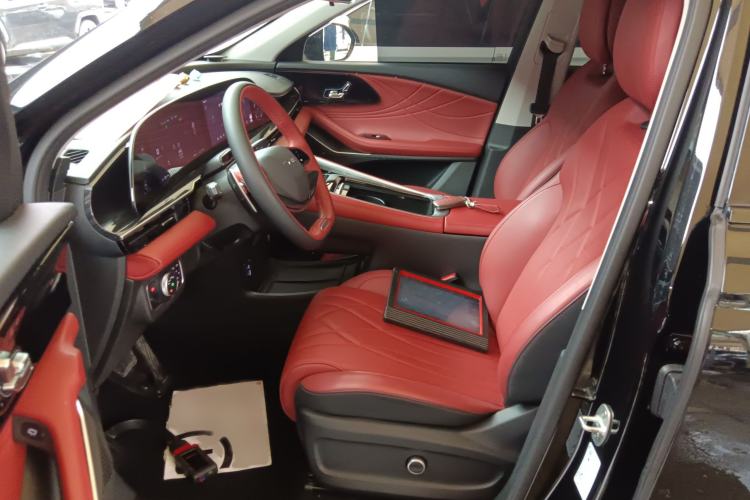 Used EXEED Stellar 2023 400T Two-Wheel Drive Comfort Flyfish Edition