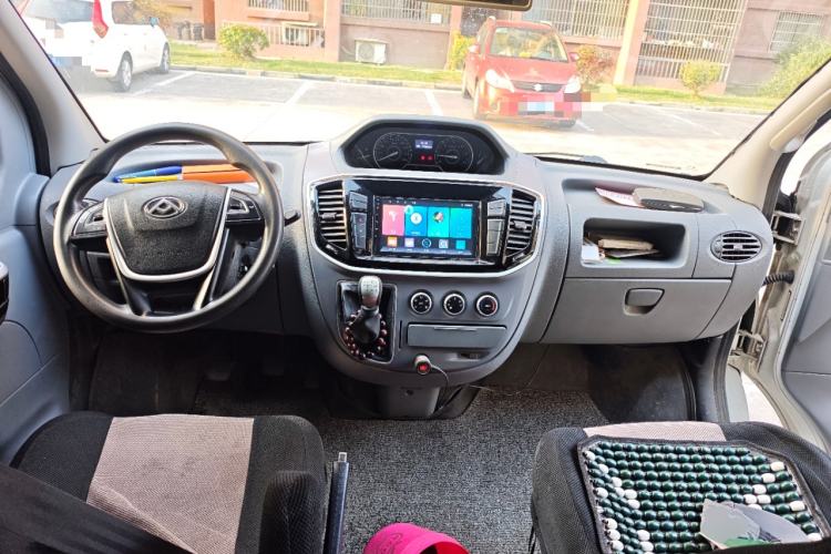 Used SAIC MAXUS Xintu V80 2021 2.0T Manual Classic Aoyuntong Short Wheelbase Ultra-Low Roof 5/6-Seater