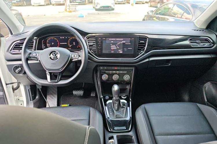 Used Volkswagen T-ROC 2021 280TSI DSG Two-Wheel Drive Comfort Connect Edition
