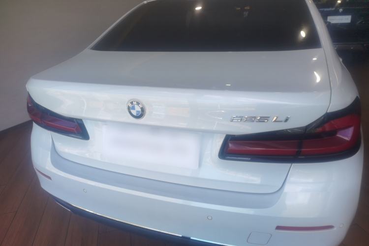 Used BMW 5 Series 2021 525Li Luxury Package
