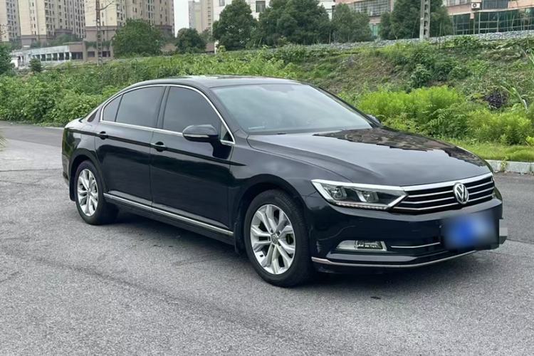 Used Volkswagen Magotan 2018 Facelift 330TSI DSG Luxury Model