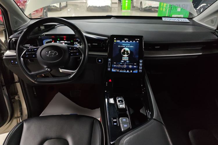 Used Hyundai Custo 2021 380TGDi Deluxe Edition DLX