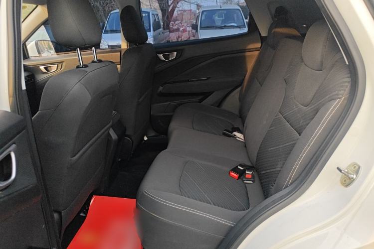 Used Wuling Alvez 2022 1.5L Manual Free-Style Model