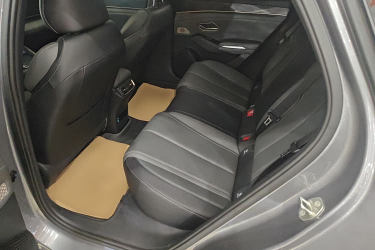 Used BYD Qin L 2025 DM-i Smart Drive 120KM Leading Model
