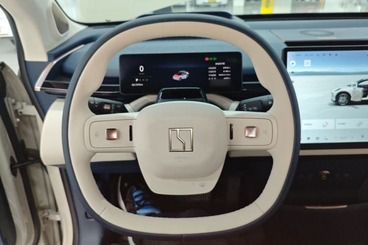 Used Zeekr X 2025 5-Seater Four-Wheel Drive Sport Version Steering Wheel