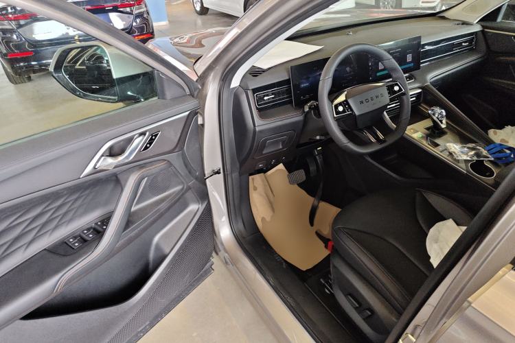 Used Roewe RX5 New Energy 2023 eRX5 Super Hybrid Premium Edition Driver Seat