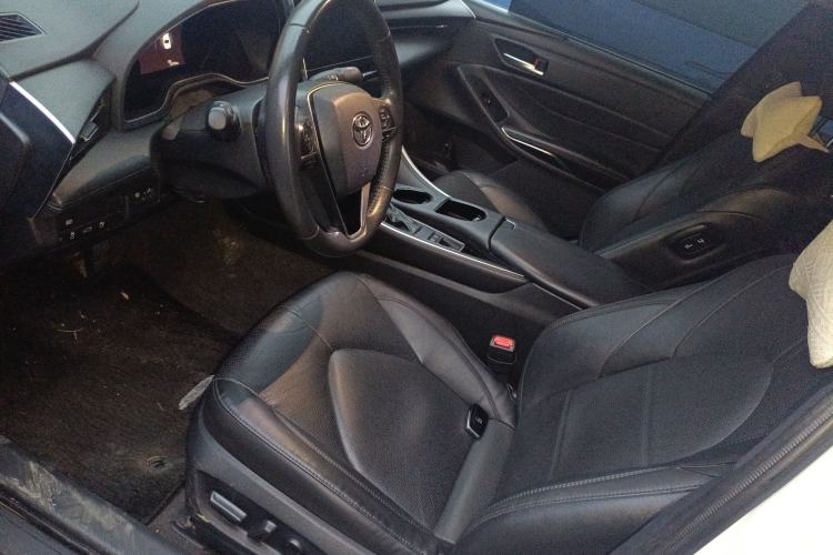 Used Toyota Avalon 2022 2.0L Luxury Edition Left Front Seat