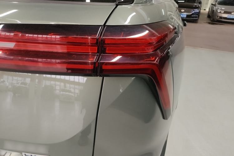 Used Wey Lanshan 2025 Four-Wheel Drive Max