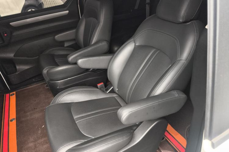 Used SAIC MAXUS G10 2022 2.0T Automatic Elite Edition Gasoline 7-Seater