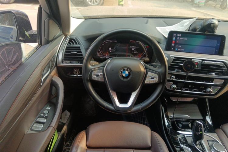 Used BMW X3 2020 xDrive28i Luxury Package Steering Wheel