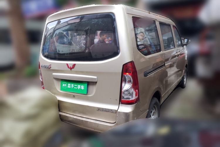 Used Wuling Rongguang 2014 1.2L S Base Model
