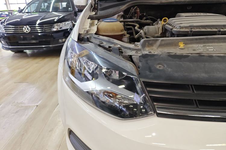 Used Volkswagen Polo 2018 1.5L Automatic Advanced Driving Model Right Front Headlight