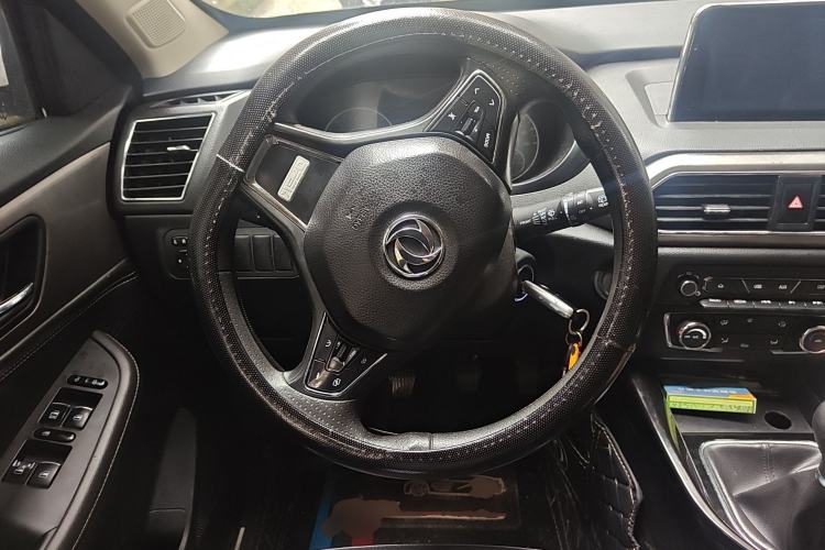 Used Dongfeng Fengon S560 2018 1.8L Manual Elite 7-Seater
