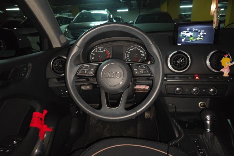 Used Audi A3 2020 Limousine 35 TFSI Fashion Edition China VI Emission Standard