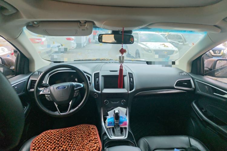 Used Ford Edge 2016 EcoBoost 245 Two-Wheel-Drive Titanium 7-Seater
