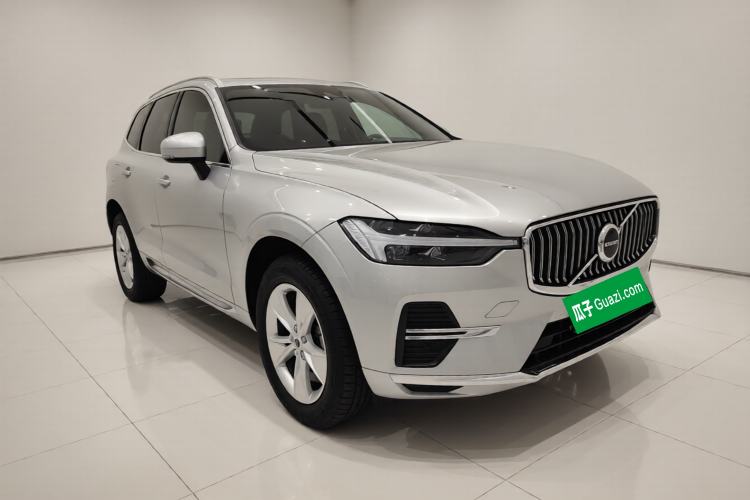 Used Volvo XC60 2022 B5 4x4 Zhiyi Luxury Edition