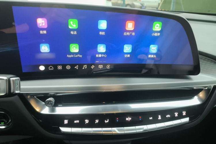 Used Cadillac LYRIQ 2022 Rear-Drive Long-Range Luxury Edition