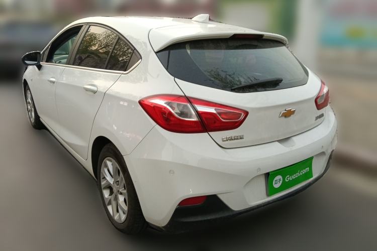 Used Chevrolet Cruze 2017 1.5L Hatchback Automatic Xuanfeng Edition
