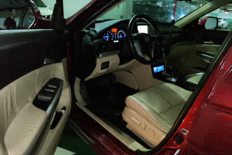 Used Honda Crosstour 2012 2.4L Luxury Edition
