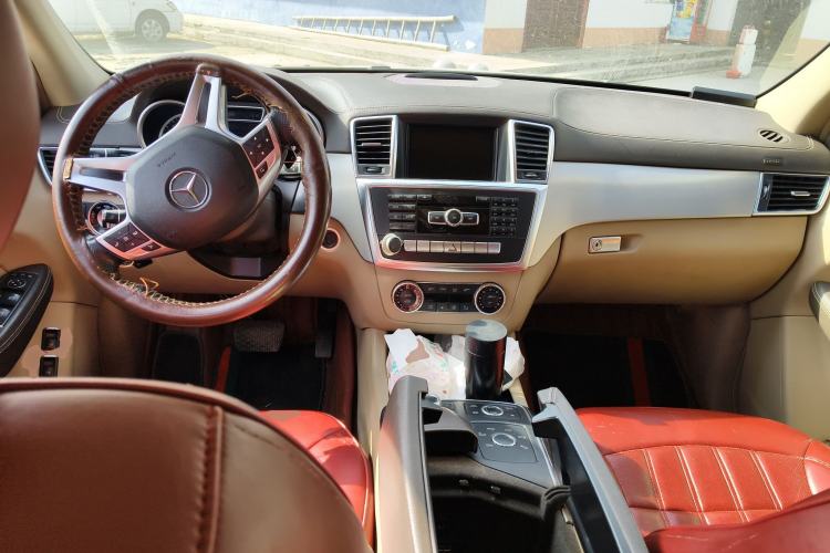 Used Mercedes-Benz GL-Class 2015 GL 400 4MATIC Dynamic Model