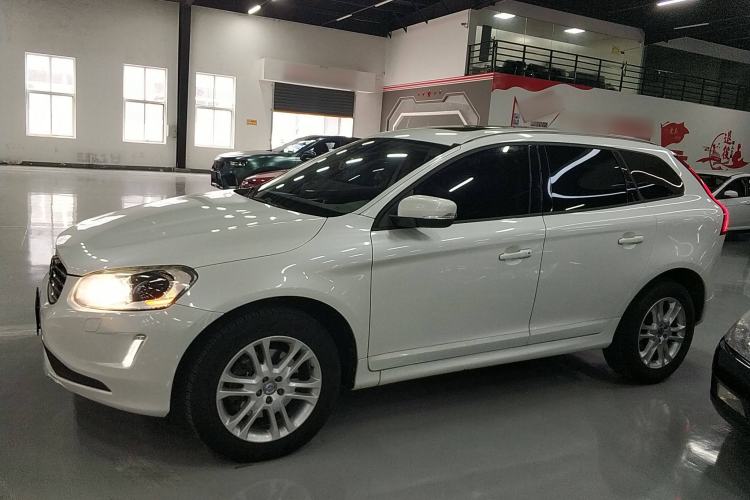 Used Volvo XC60 2014 T5 Zhiyi Edition
