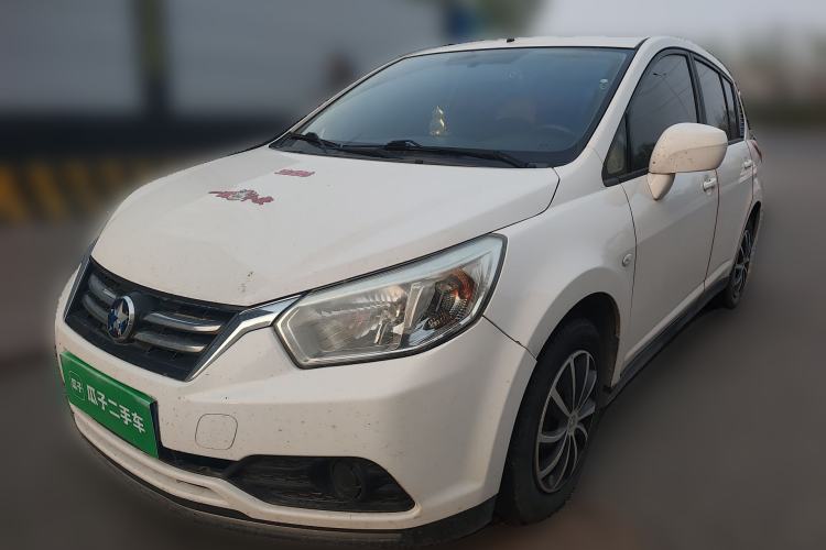 Used Venucia R50 2015 1.6L Automatic Fashion Edition