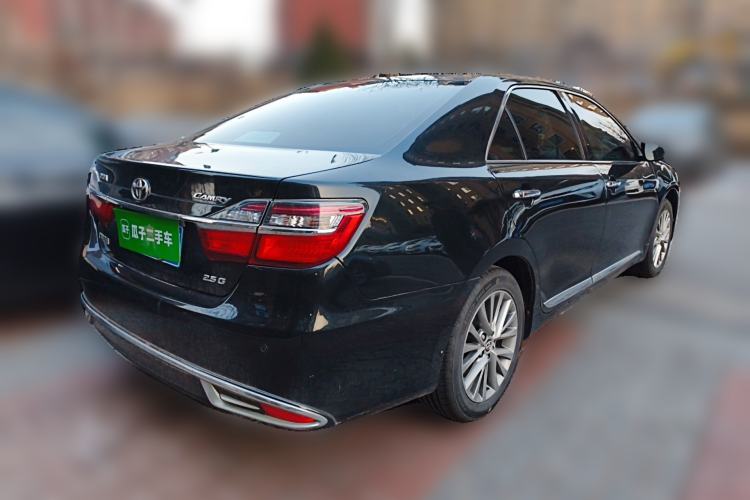 Used Toyota Camry 2016 2.5G 10th Anniversary Deluxe Navigation Edition Rear Right 45 Deg