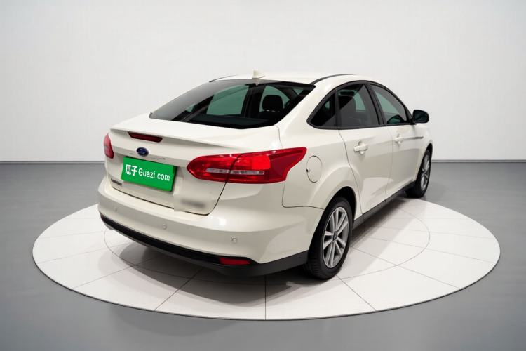 Used Ford Focus 2017 Sedan 1.6L Automatic Fashion Edition Smart Drive Version Rear Right 45 Deg