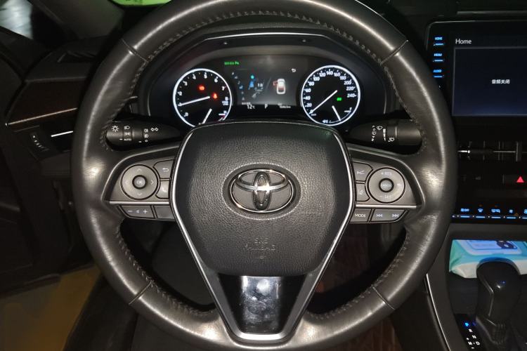 Used Toyota Avalon 2019 2.0L XLE Premium Edition China VI