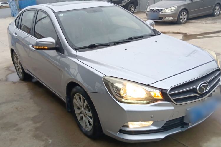 Used Soueast V5 Lingzhi 2015 Plus 1.5L Manual ZhiZun Version