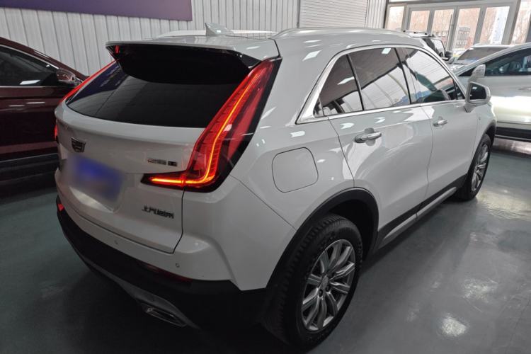Used Cadillac XT4 2018 28T Two-Wheel Drive Leading Version